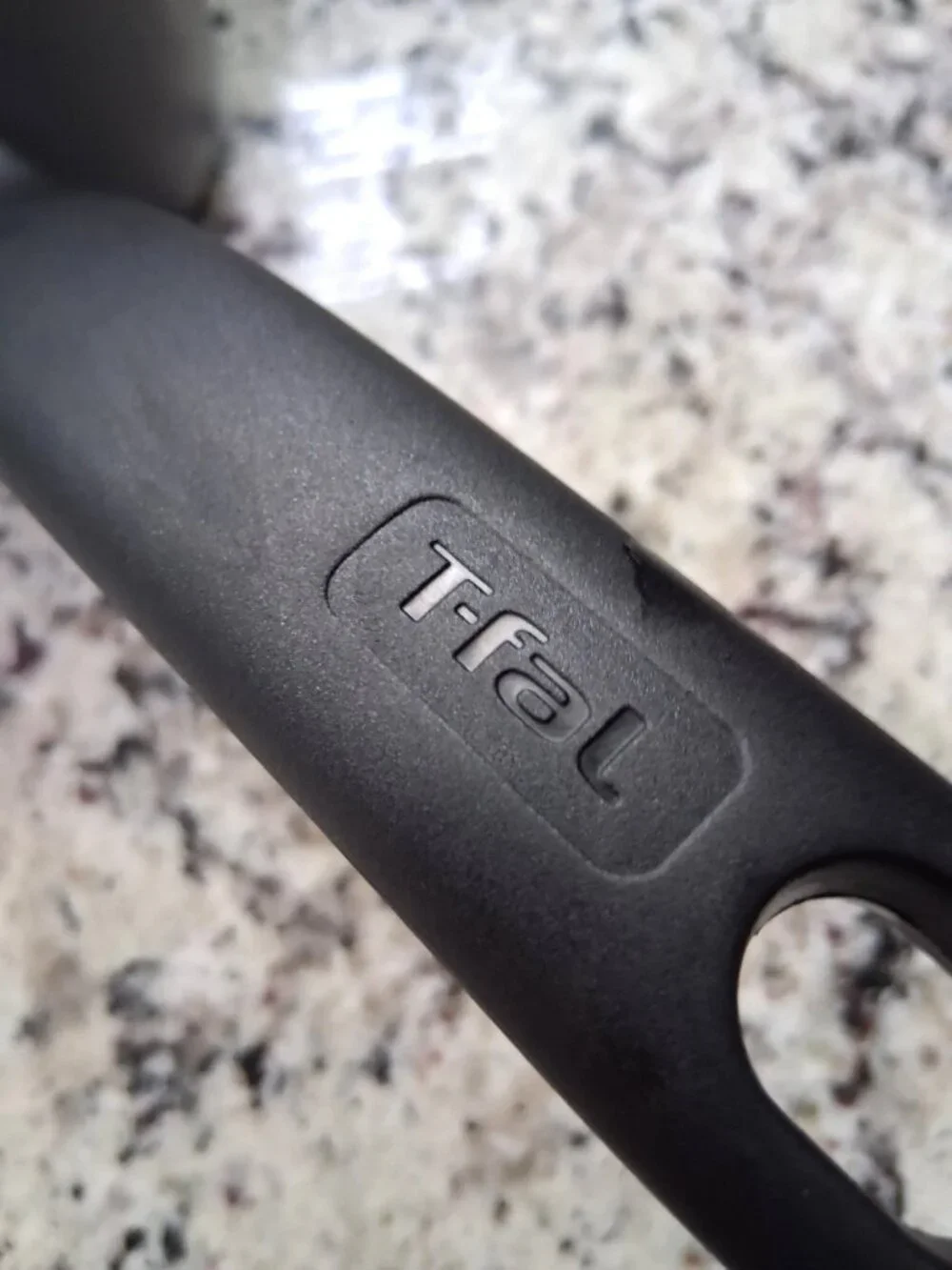 T-fal Heat Mastery Non-Stick Saucepan Black measurements inside pan 2.5 qt